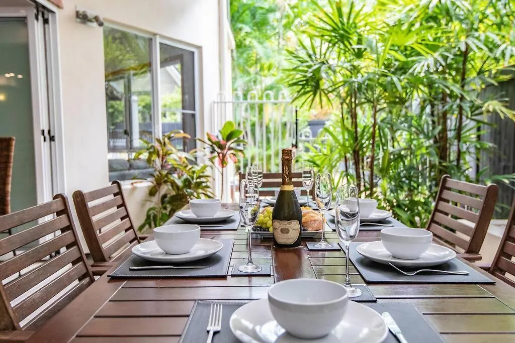 Four Mile Beach Retreat Port Douglas Villa